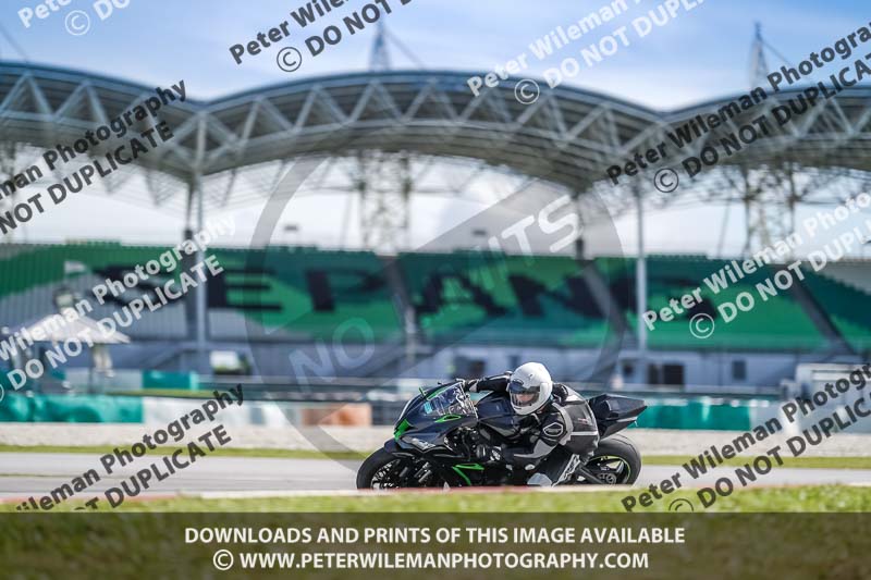 Sepang;event digital images;motorbikes;no limits;peter wileman photography;trackday;trackday digital images